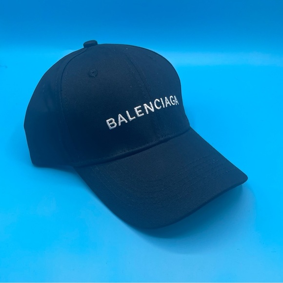 Balenciaga Black Embroidered Cap - Picture 1 of 4